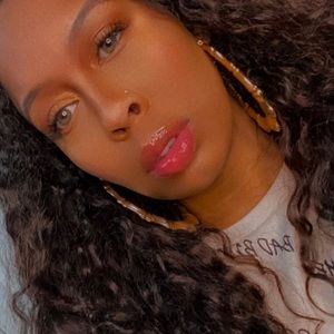 Meet your Posher, Ellesse